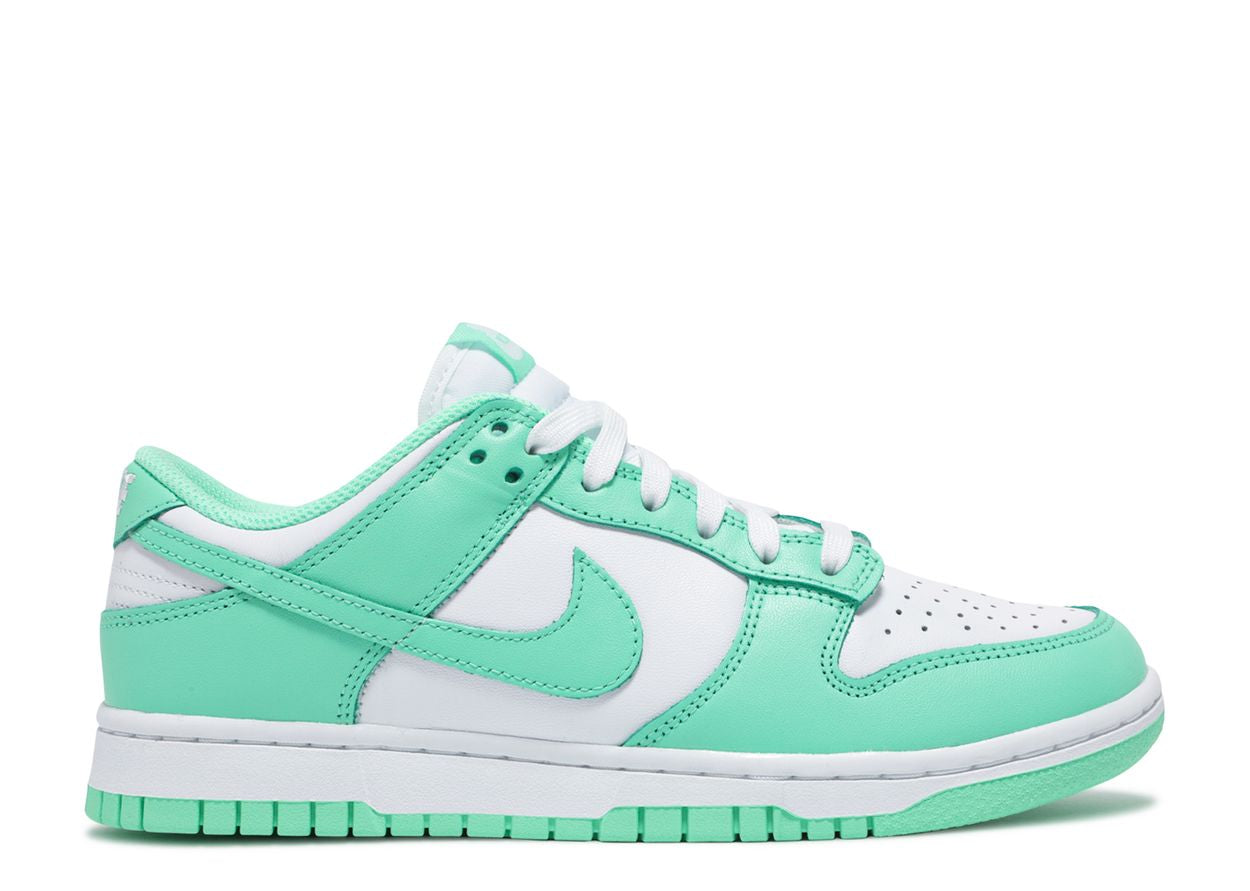 WMNS DUNK LOW 'GREEN GLOW'